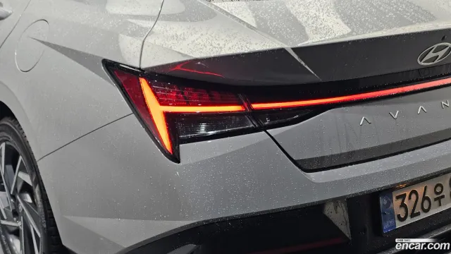 Hyundai Elantra (Avante)