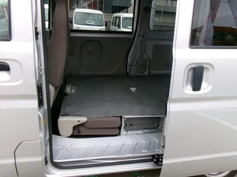 Nissan Clipper
