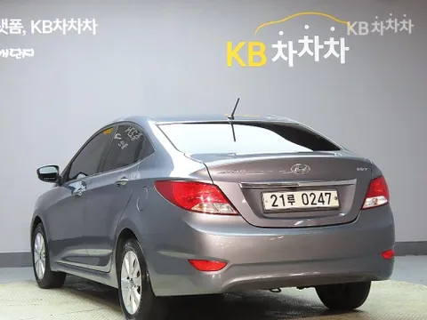 Hyundai Accent