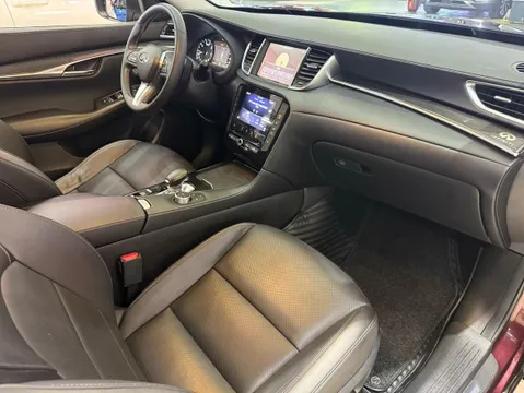 Infiniti QX50