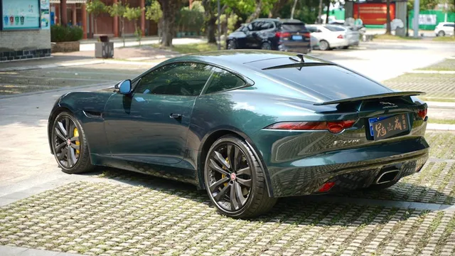 Jaguar F-Type