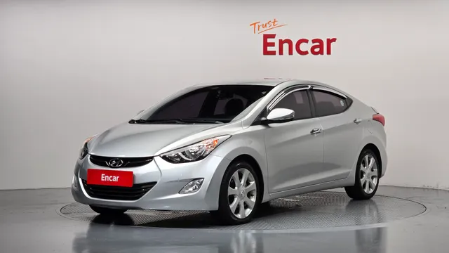 Hyundai Elantra (Avante)