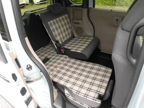 Honda N-BOX Joy