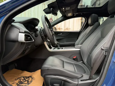 Jaguar XEL