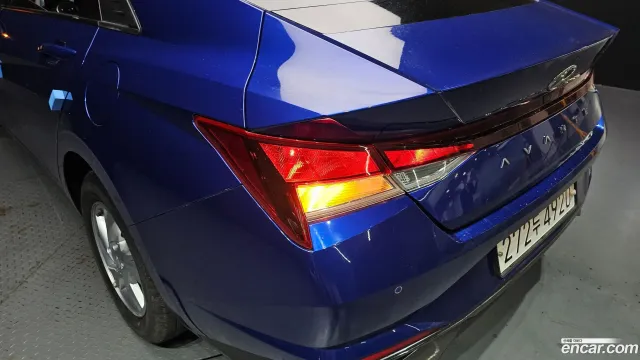 Hyundai Elantra (Avante)