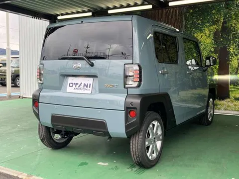 Daihatsu Taft