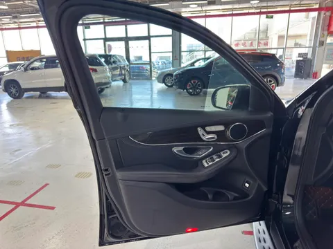 Mercedes-Benz Mercedes-Benz GLC
