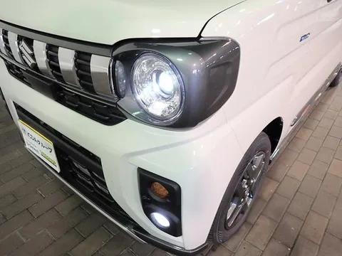 Suzuki Spacia Gear