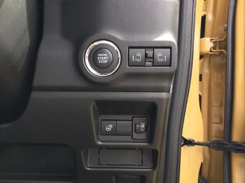 Suzuki Spacia Gear