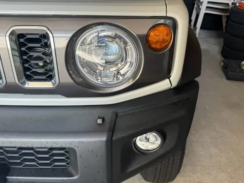 Suzuki Jimny Nomade