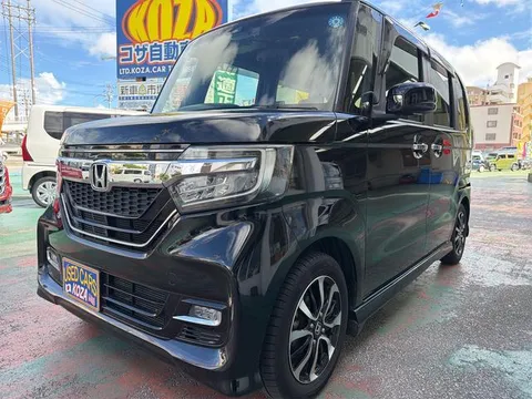 Honda N-BOX Custom