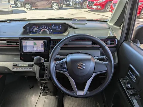 Suzuki Wagon R Stingray