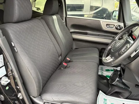Honda N-BOX Slash