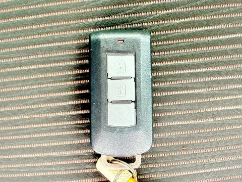 Mitsubishi eK Custom