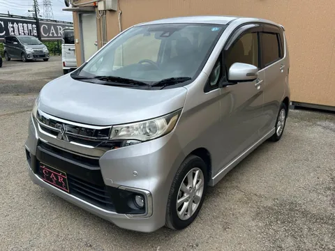 Mitsubishi eK Custom