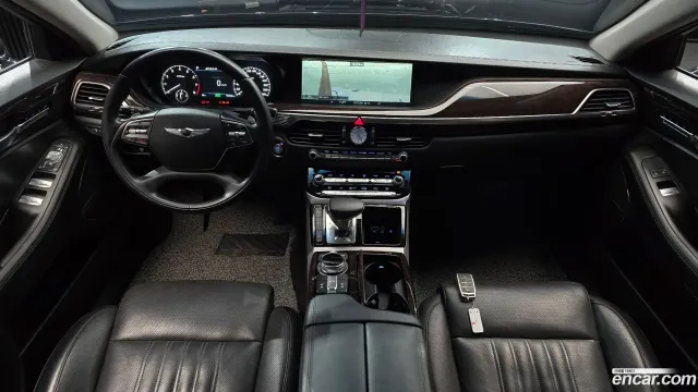 Genesis G90 (EQ900)