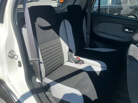 Toyota Pixis Joy