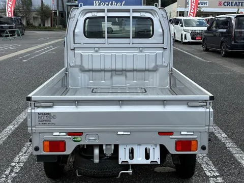 Nissan Clipper Truck