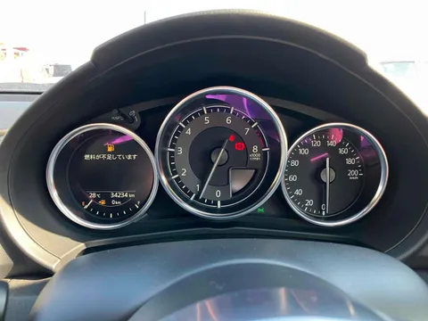 Mazda MX-5 (Roadster)