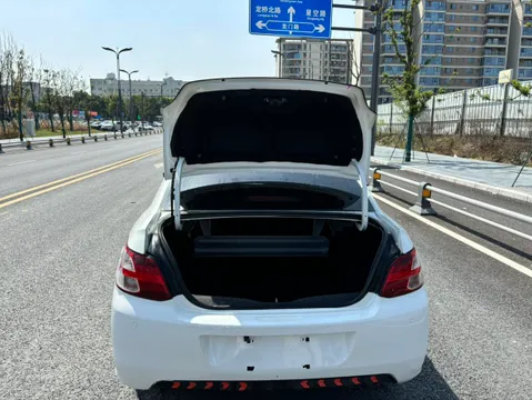 Peugeot 301