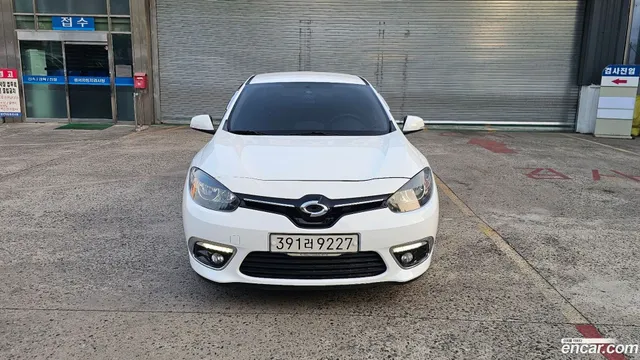 Renault SM3