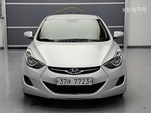 Hyundai Elantra (Avante)