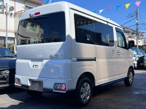 Daihatsu Atrai
