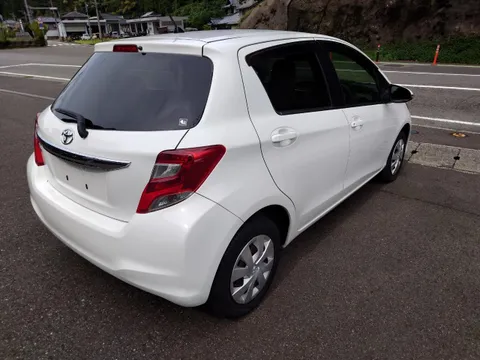 Toyota Yaris (Vitz)