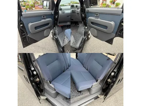 Toyota Pixis Van