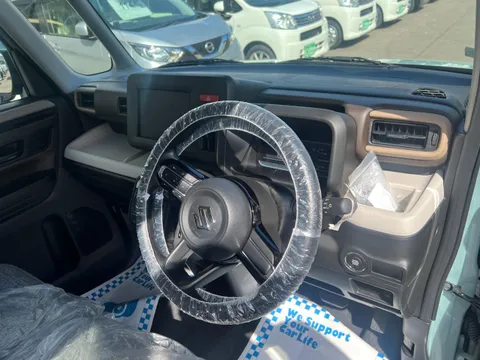 Suzuki Spacia