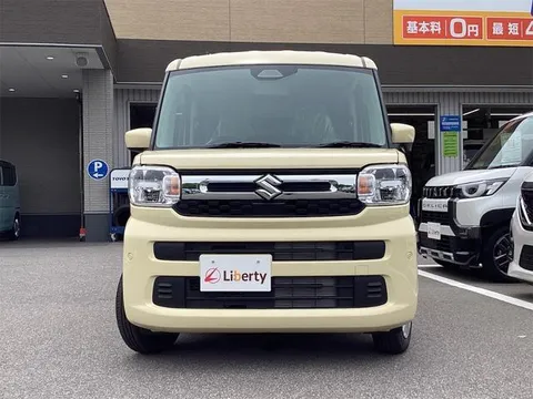 Suzuki Spacia