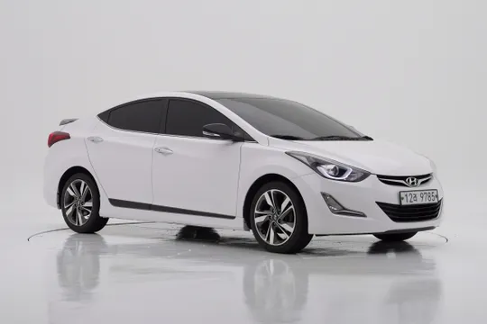 Hyundai Elantra (Avante)