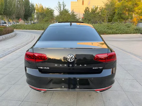 Volkswagen Magotan