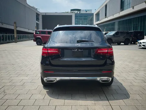 Mercedes-Benz Mercedes-Benz GLC
