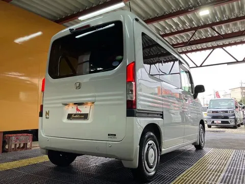 Honda N-VAN Plus Style