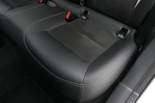 Infiniti Q30