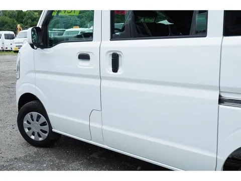 Nissan Clipper