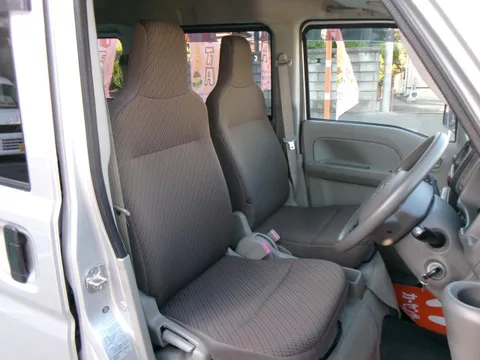 Nissan Clipper