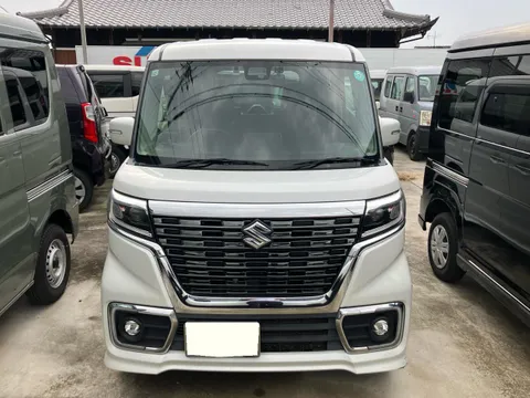 Suzuki Spacia Custom