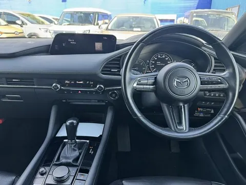 Mazda MAZDA3 Fastback