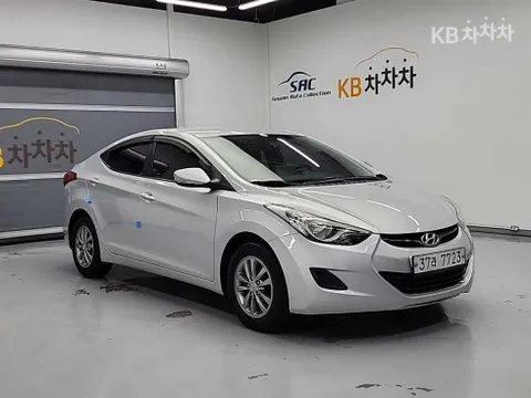 Hyundai Elantra (Avante)