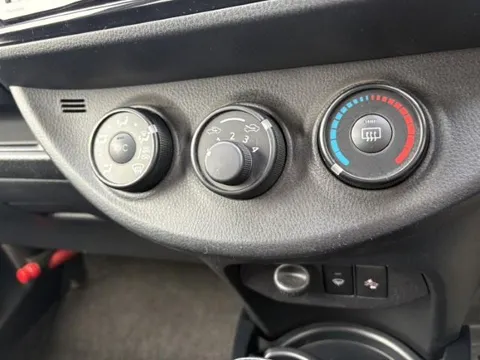 Toyota Yaris (Vitz)