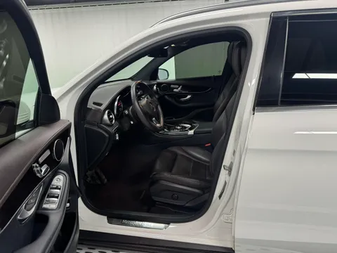 Mercedes-Benz Mercedes-Benz GLC