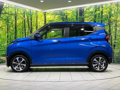 Mitsubishi eK X