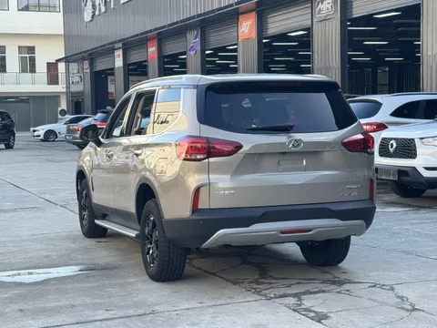 Maxus D90