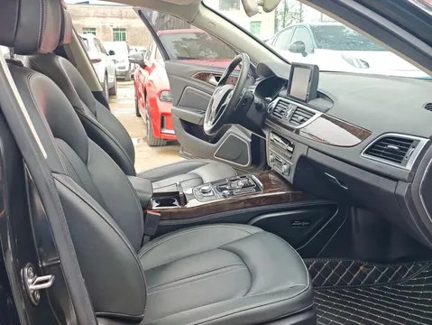 Zotye Z700