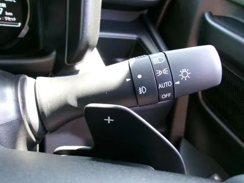 Suzuki Spacia Gear