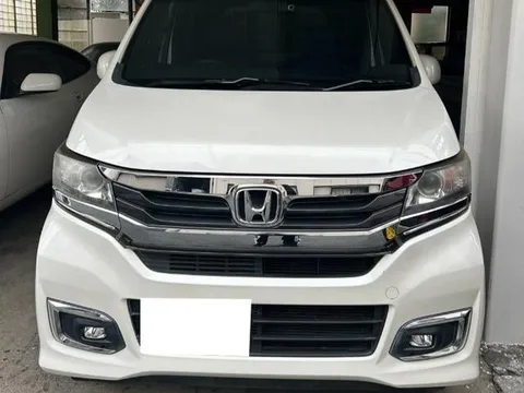 Honda N-WGN Custom