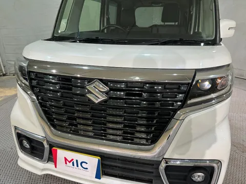 Suzuki Spacia Custom