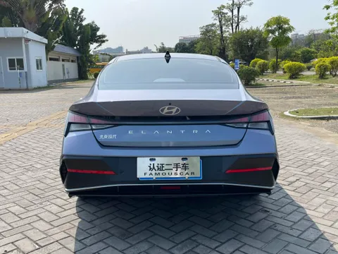 Hyundai Elantra (Avante)